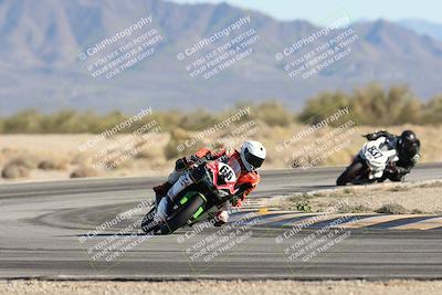 media/Dec-06-2025-CVMA (Sat) [[4a896cc04c]]/Race 8- Formula 40 MW and LW/